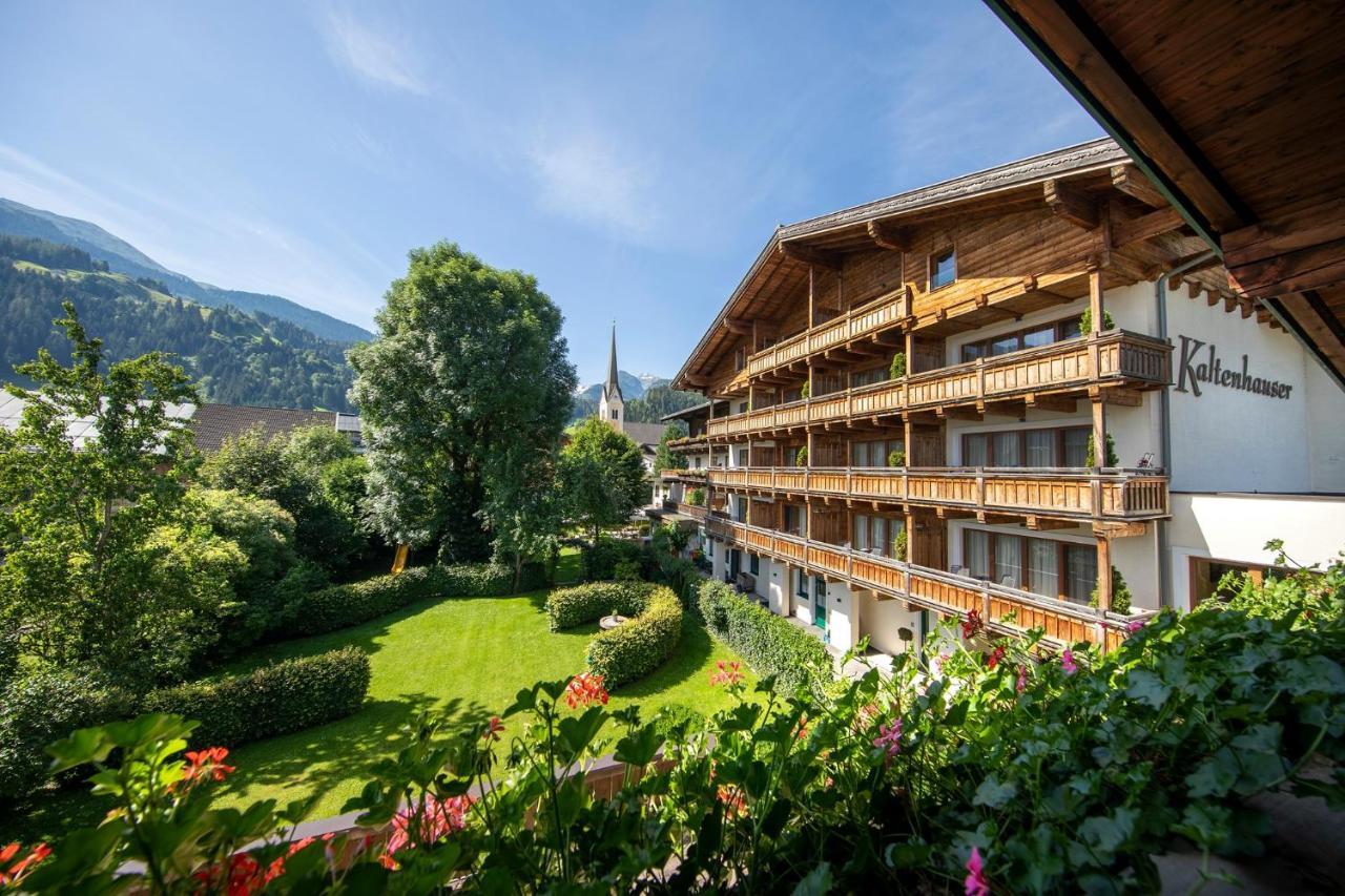 Das Gemuetliche Dorfhotel Kaltenhauser Hollersbach im Pinzgau Ngoại thất bức ảnh