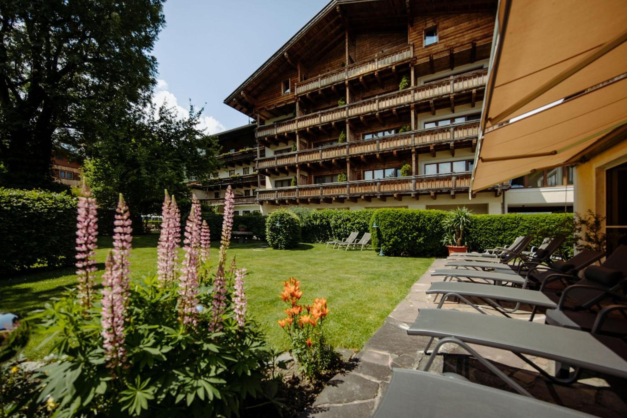 Das Gemuetliche Dorfhotel Kaltenhauser Hollersbach im Pinzgau Ngoại thất bức ảnh