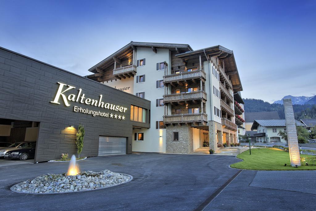 Das Gemuetliche Dorfhotel Kaltenhauser Hollersbach im Pinzgau Ngoại thất bức ảnh
