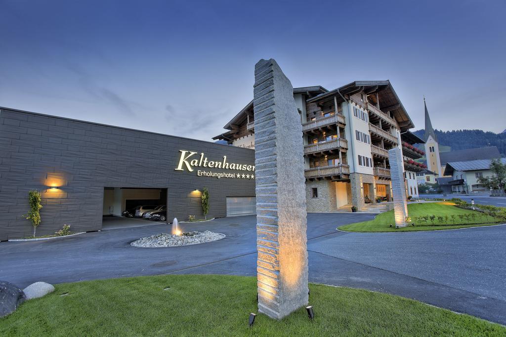 Das Gemuetliche Dorfhotel Kaltenhauser Hollersbach im Pinzgau Ngoại thất bức ảnh