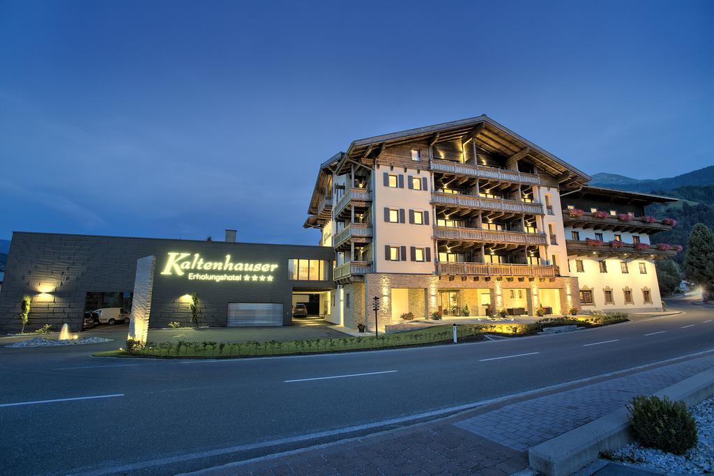 Das Gemuetliche Dorfhotel Kaltenhauser Hollersbach im Pinzgau Ngoại thất bức ảnh
